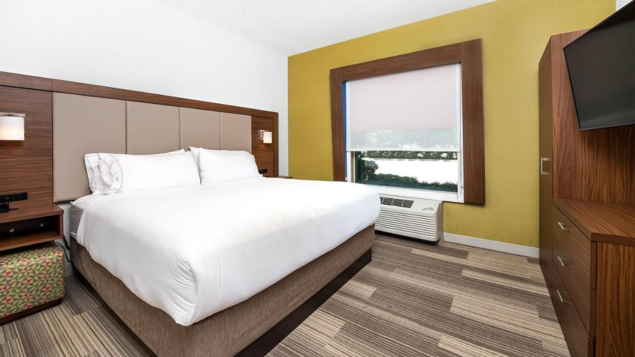 Holiday Inn Express Hotel And Suites Conroe By Ihg Eksteriør billede