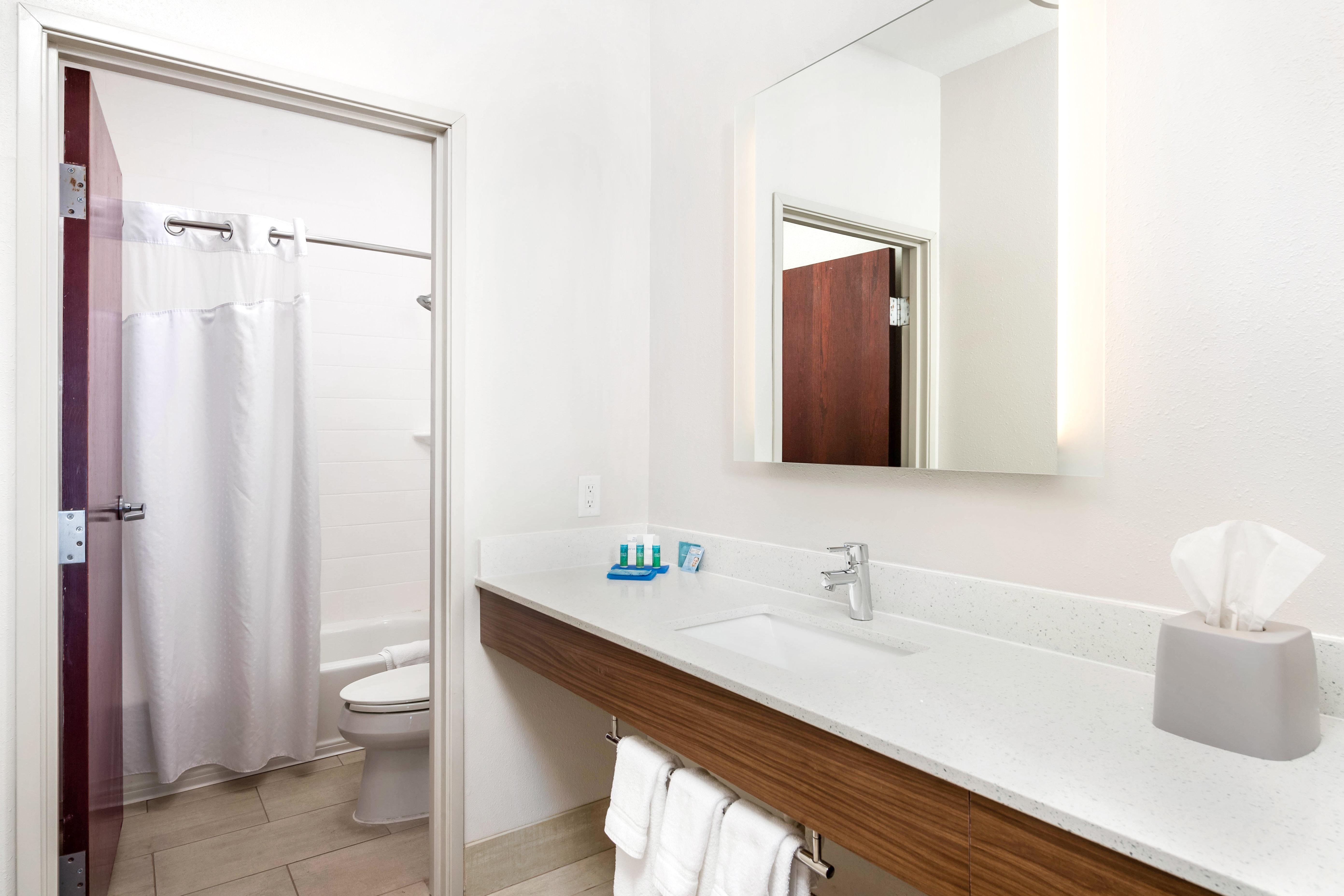 Holiday Inn Express Hotel And Suites Conroe By Ihg Eksteriør billede