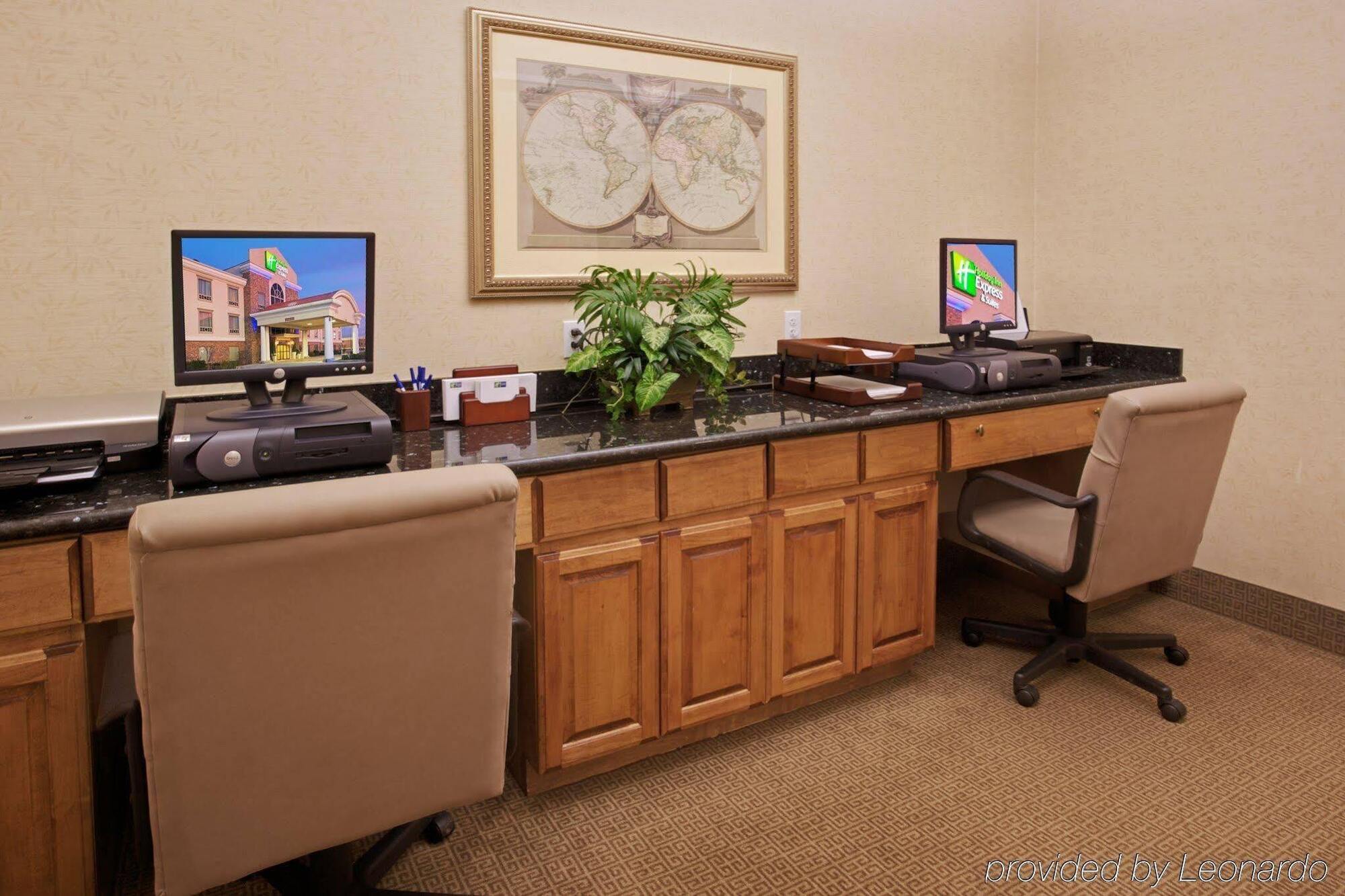 Holiday Inn Express Hotel And Suites Conroe By Ihg Eksteriør billede
